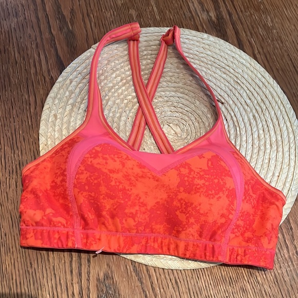 Moving Comfort Comfy Padded Sports Bra Size Small - Picture 7 of 9